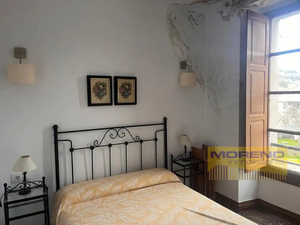 Dormitori de Casa o xalet en venda en Sarria