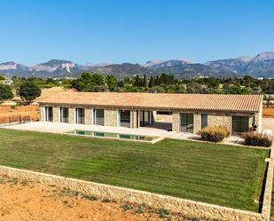 Vista exterior de Casa o xalet de lloguer en Inca amb Aire condicionat, Terrassa i Piscina