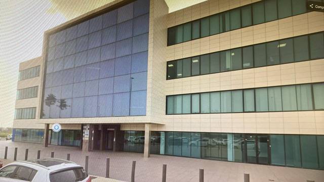 Garaje en Venta en Zona Avenida del Mar