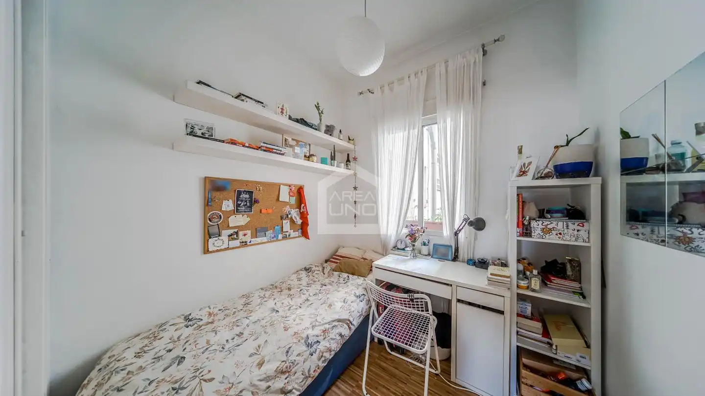 Habitación de Piso en venta en Madrid con Calefacción y Parquet
