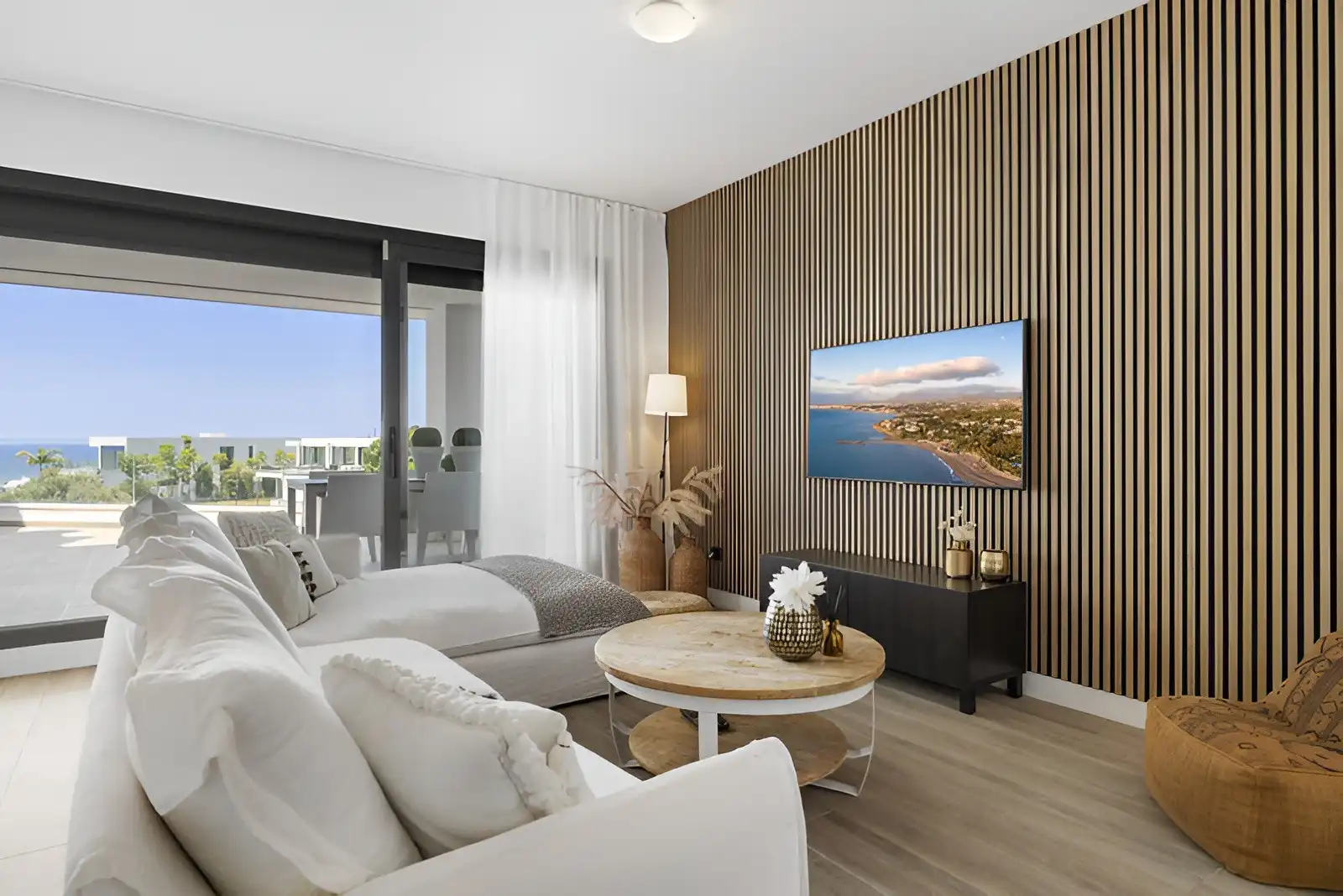 Home with pool for sale in Elviria - Cabopino, imagen 12