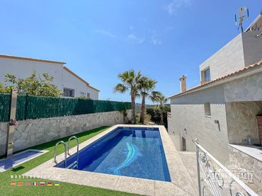 Casa con piscina in vendita a Condado del Jaruco - Puigventós