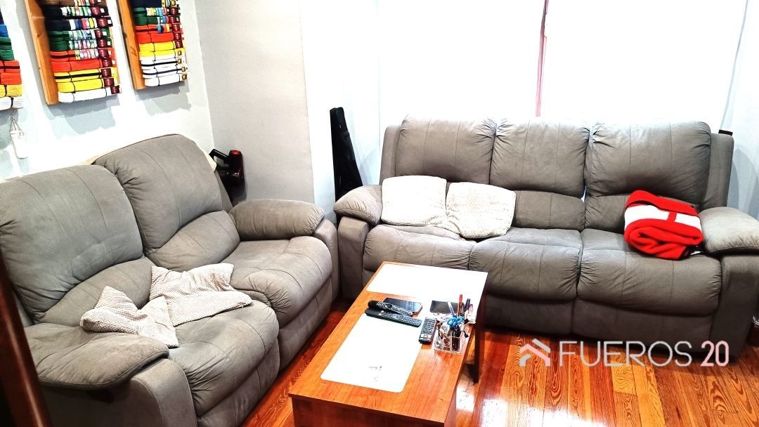 Living room of Flat for sale in Barakaldo   with Heating and Furnished