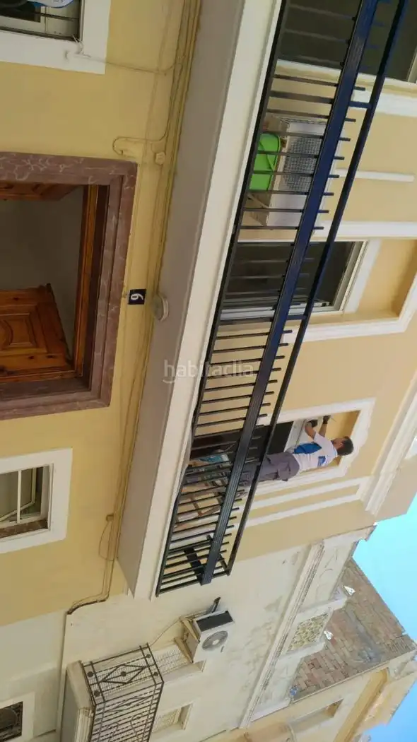 Bajo en venta en Carrer del Duque de la Victoria 6, imagen 3