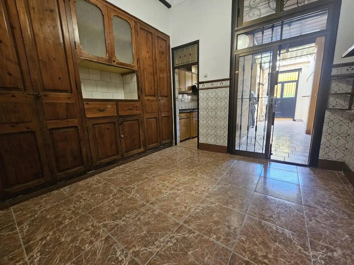 Cuina de Casa adosada en venda en Valencia amb Terrassa