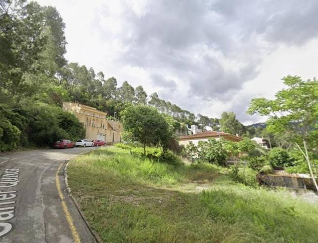 Casa-chalet en Venta en  QUIXOT en Vallirana