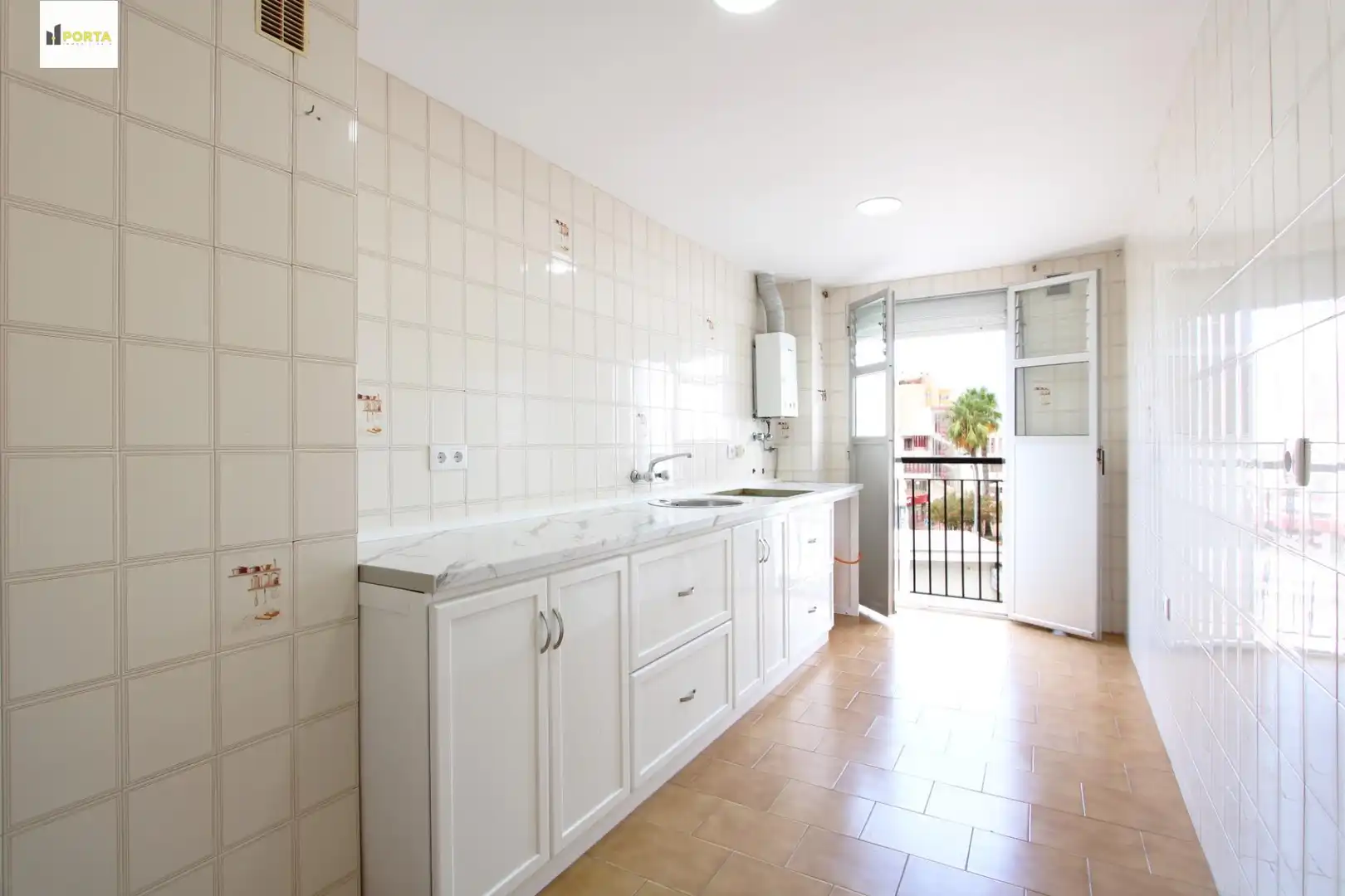Flat with lift for sale in Centro - Calzada - Cabo Noval, imagen 2