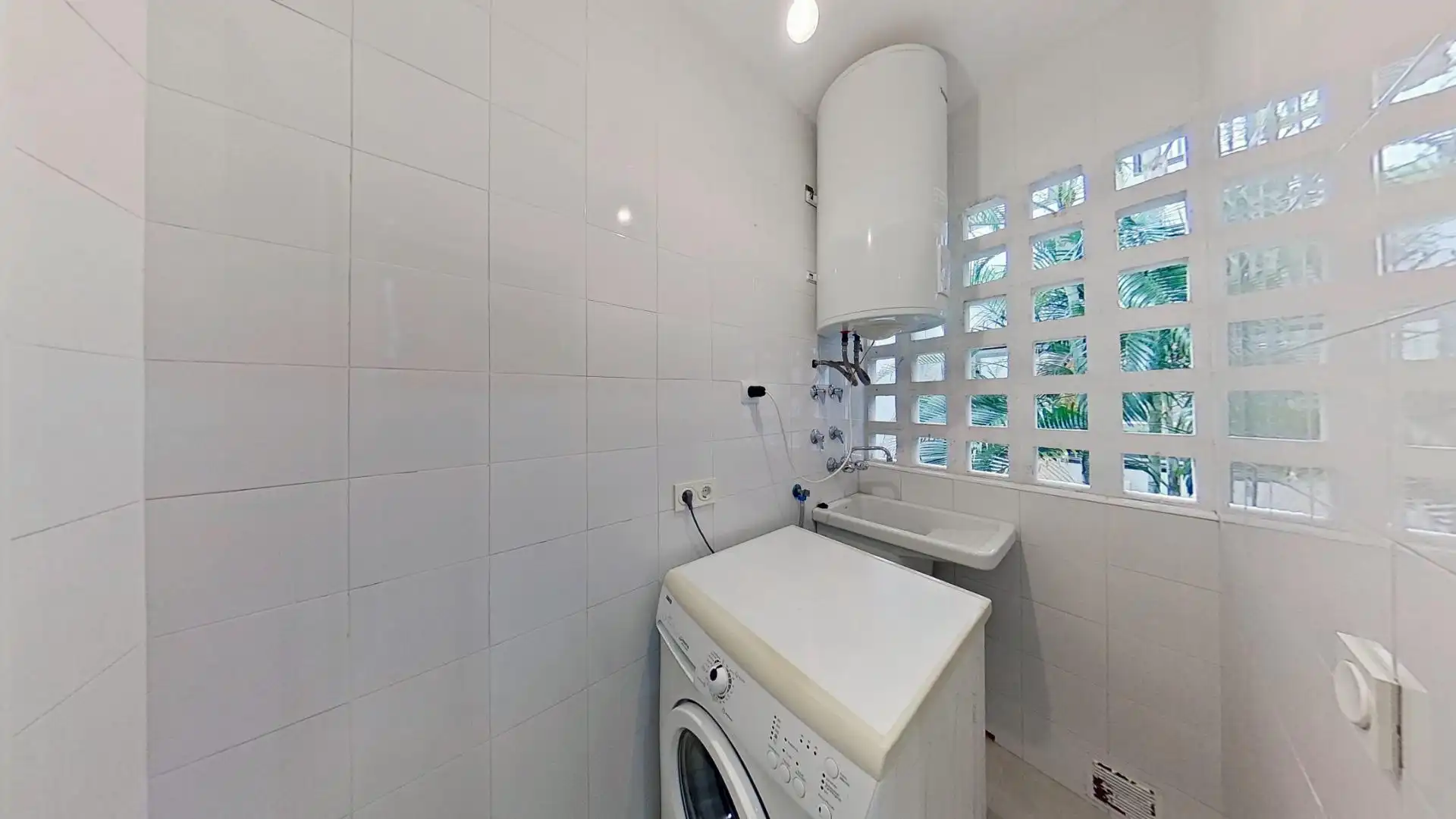 Bathroom of Flat for sale in Gualchos  with Terrace and Community pool