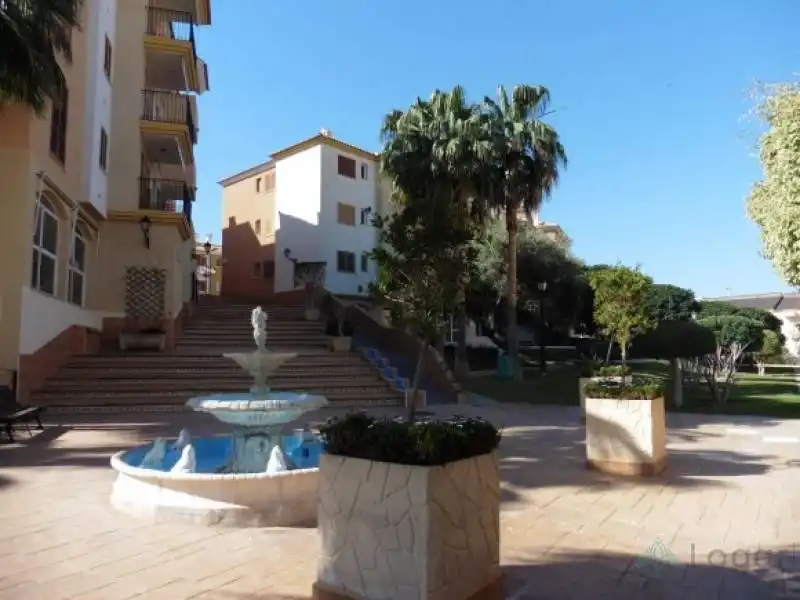 Vista exterior de Pis de lloguer en Mazarrón amb Moblat, Balcó i Piscina comunitària