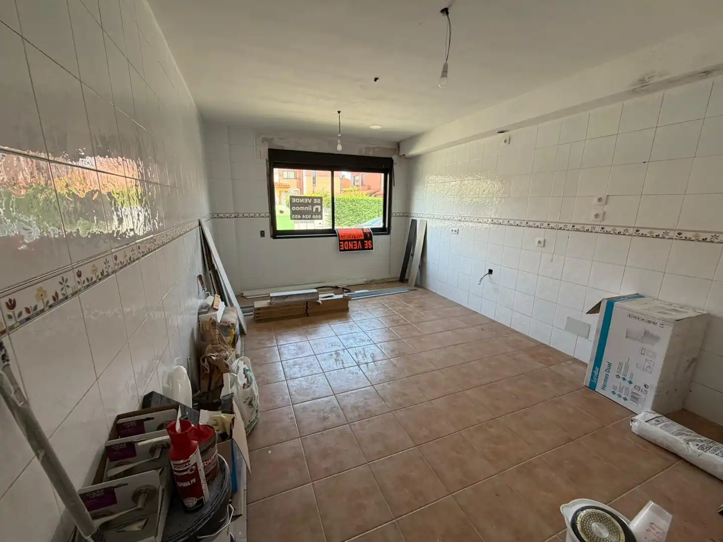 Casa adosada en venda en Ferrol amb Jardí privat, Parquet i Balcó
