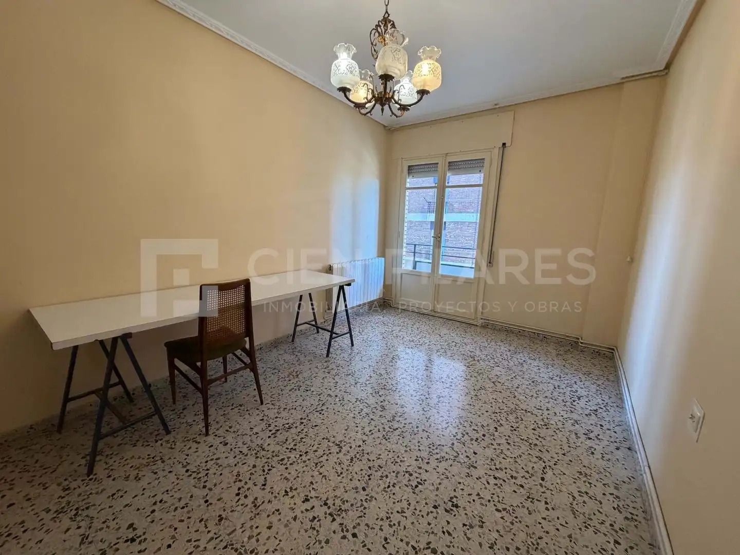 Vista exterior de Piso en venta en Arnedo
