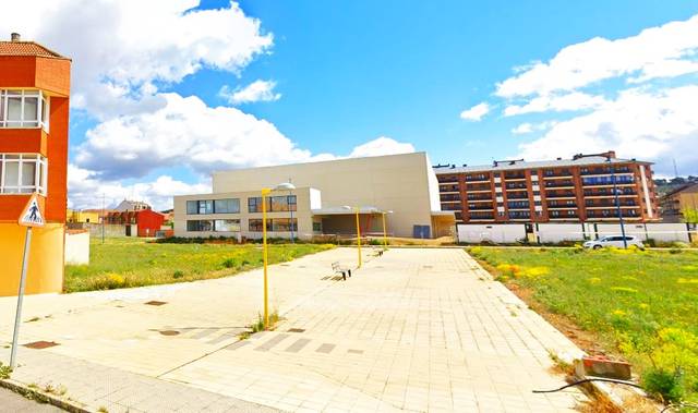 Terreno residencial en Venta en VILLAREAL, PARCELA R2, DE PUENTE CASTRO SECTOR SUR en Puente Castro