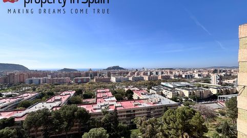 Foto 2 de Piso en venta en Juan XXIII, Alicante / Alacant
