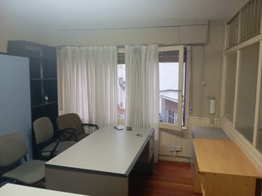Office space with lift for sale in García Salazar Kalea