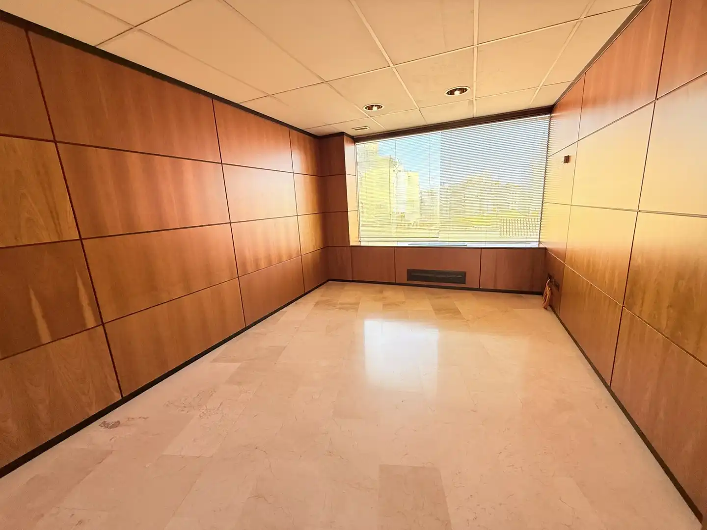 Office for rent in  Palma de Mallorca  with Air Conditioner, Heating and Internet