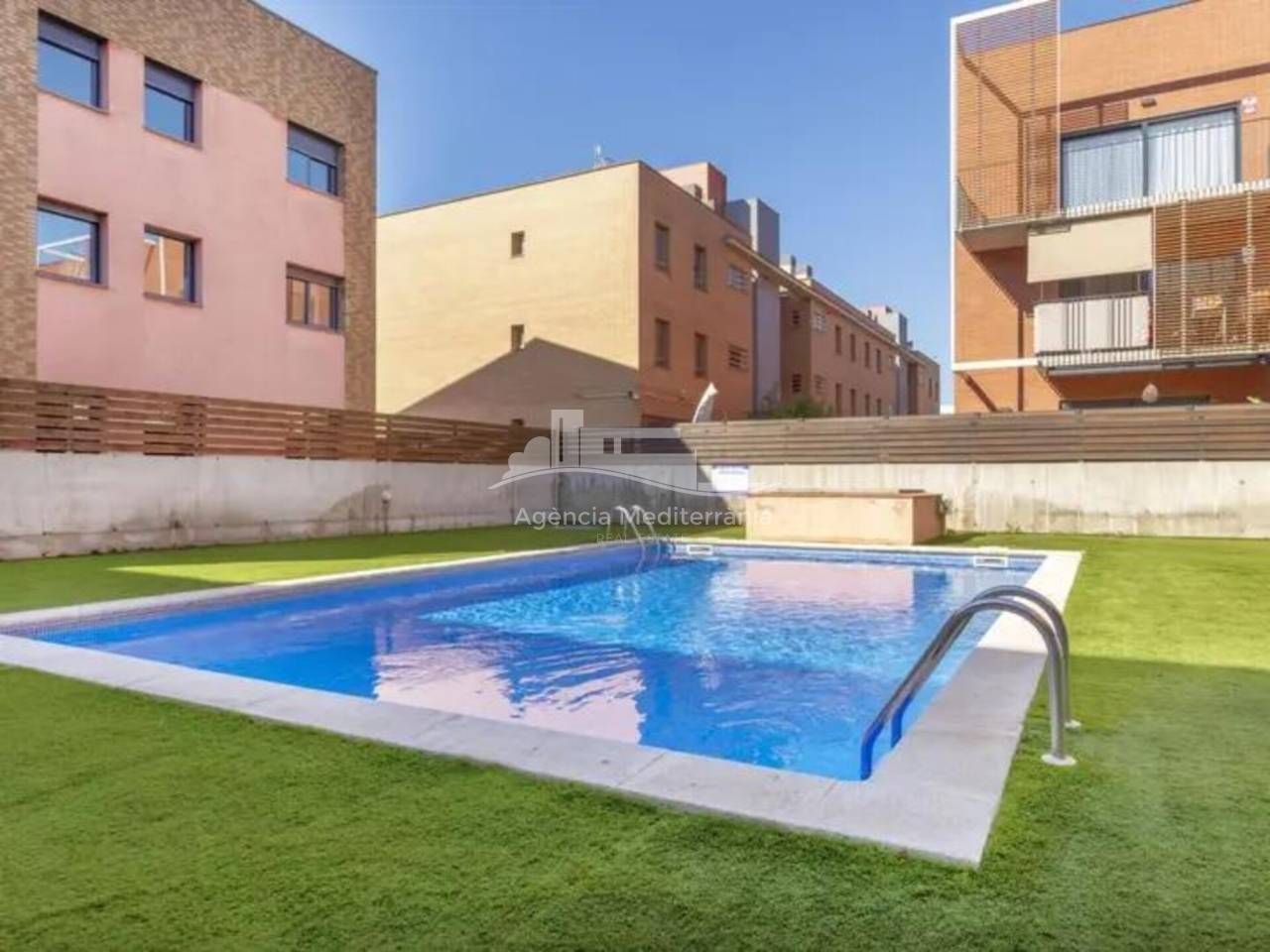 Piscina de Pis de lloguer en Calonge i Sant Antoni amb Aire condicionat, Calefacció i Jardí privat