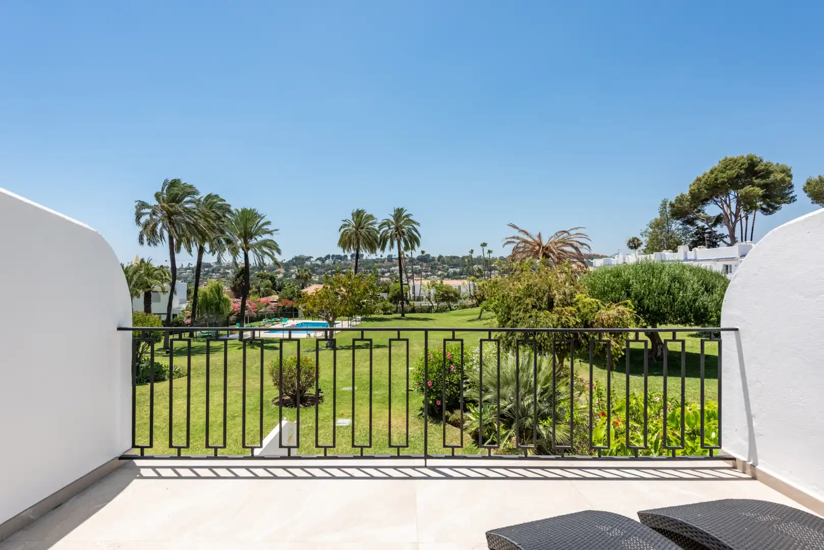 Reihenhaus mit Terrasse zum Verkauf in Nueva Andalucía, imagen 12