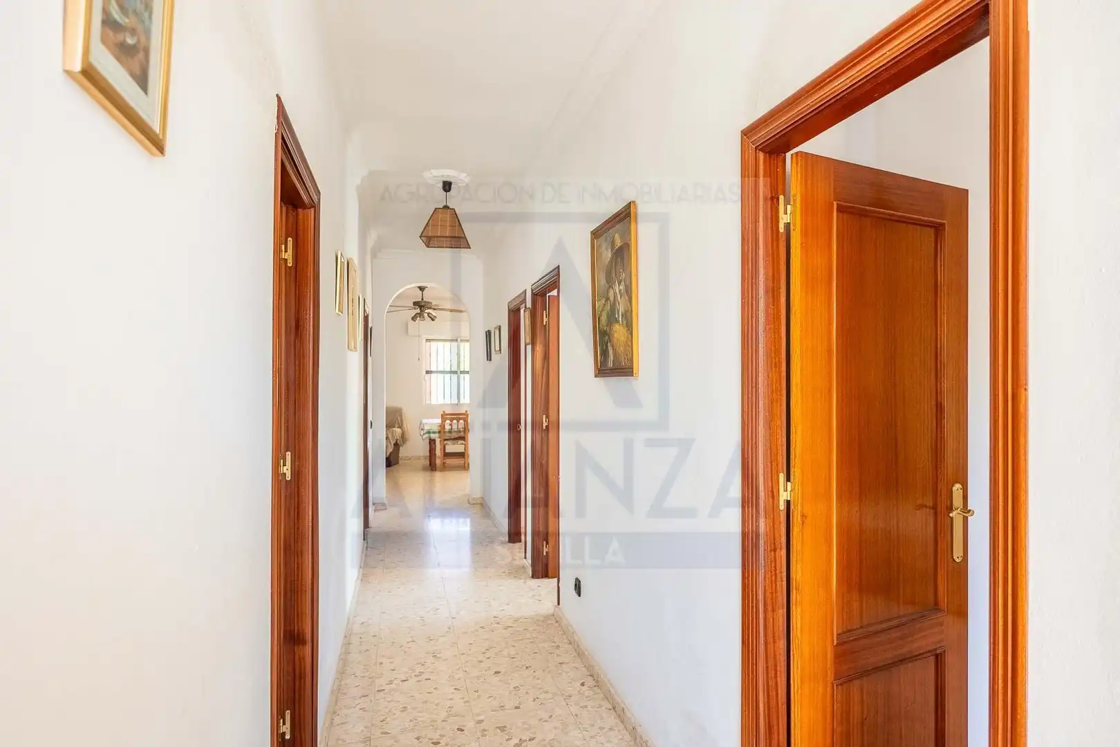 Houses for sale in Sanlúcar la Mayor, Sevilla