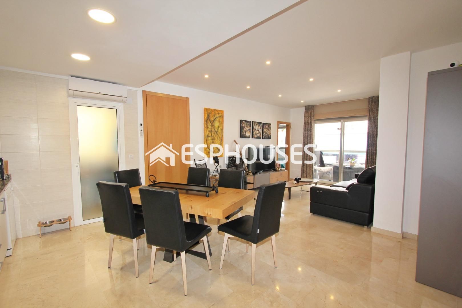 Flat for sale in Altea  with Air Conditioner, Heating and Furnished