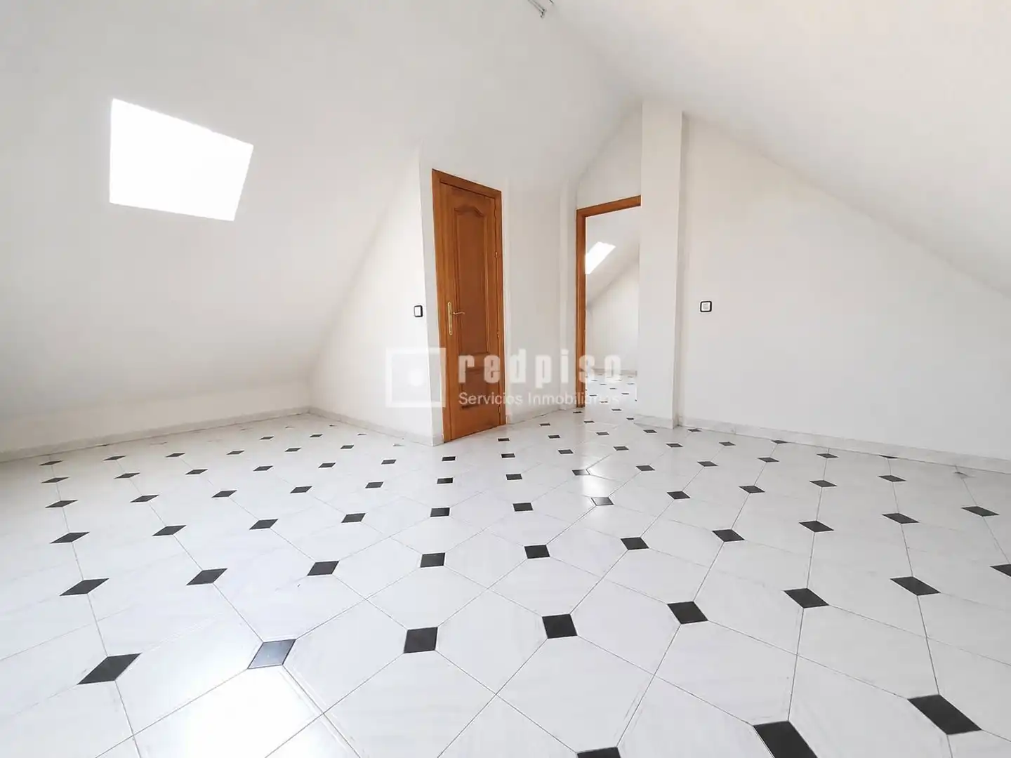 Villa con giardino in vendita a Sector 3, imagen 17