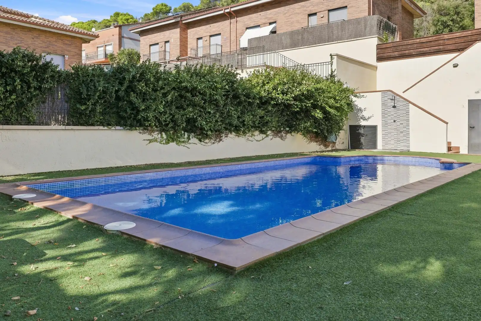 Casa amb piscina en venda a Canet de Mar