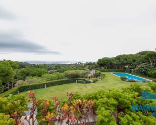 Jardí de Casa o xalet en venda en Sant Andreu de Llavaneres amb Aire condicionat, Jardí privat i Parquet