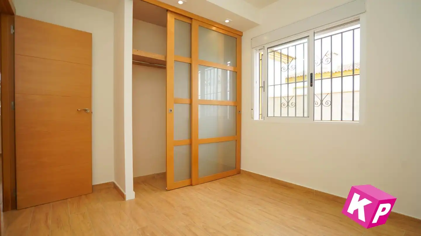 Habitación de Casa o chalet en venta en Rojales con Aire acondicionado, Jardín privado y Terraza