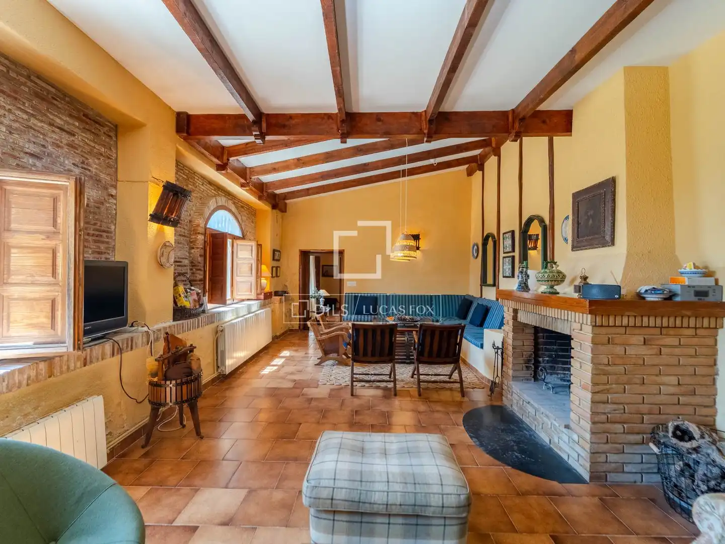Finca rústica en venda en Requena amb Calefacció, Jardí privat i Terrassa