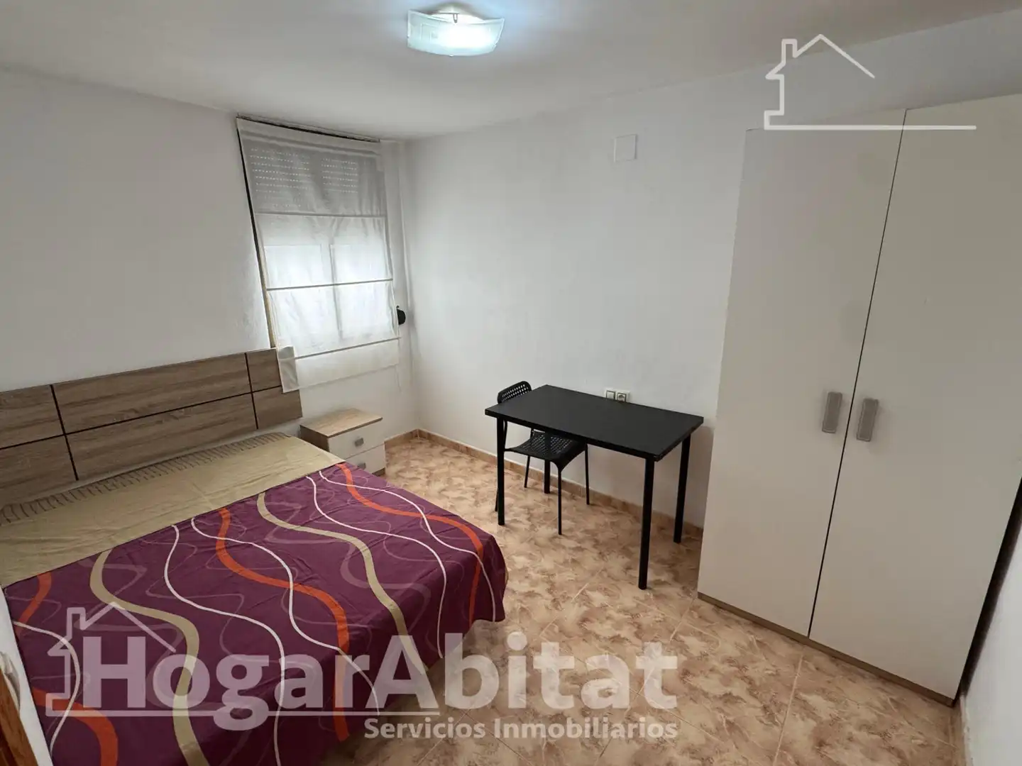 Bedroom of Flat for sale in Sur