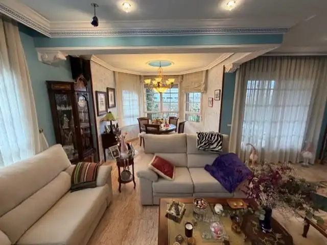 Living room of Houses for sale in Villaquilambre  with Air Conditioner, Heating and Private garden