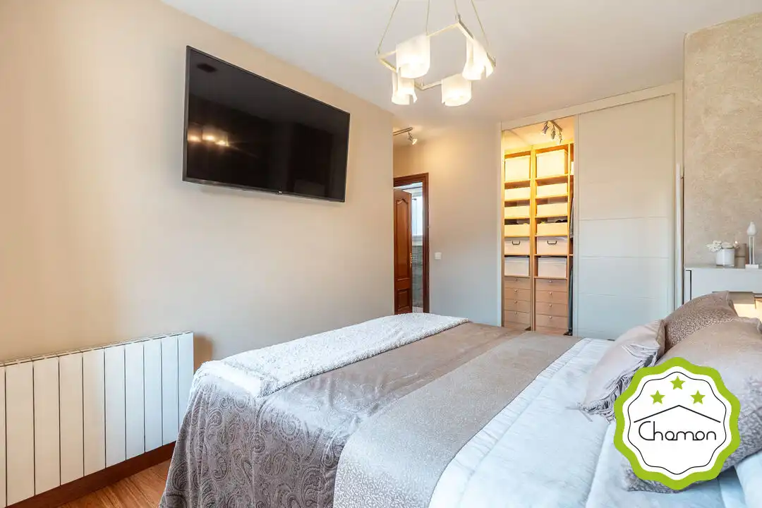 Flat for sale in Iralabarri