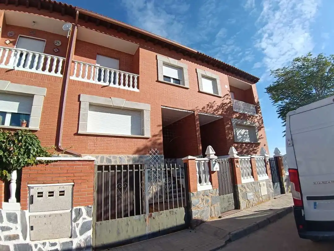 Exterior view of Detached homes for sale in Consuegra  with Balcony