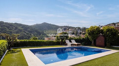 Exclusiva villa de lujo en Alella con espectaculares vistas al mar