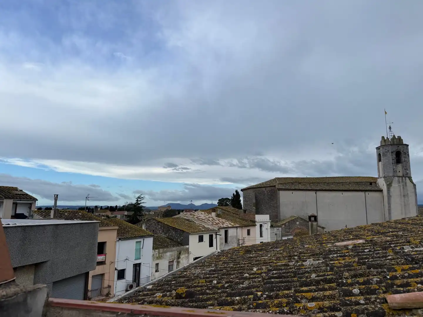 Vista exterior de Casa adosada en venda en L'Armentera amb Calefacció, Terrassa i Balcó