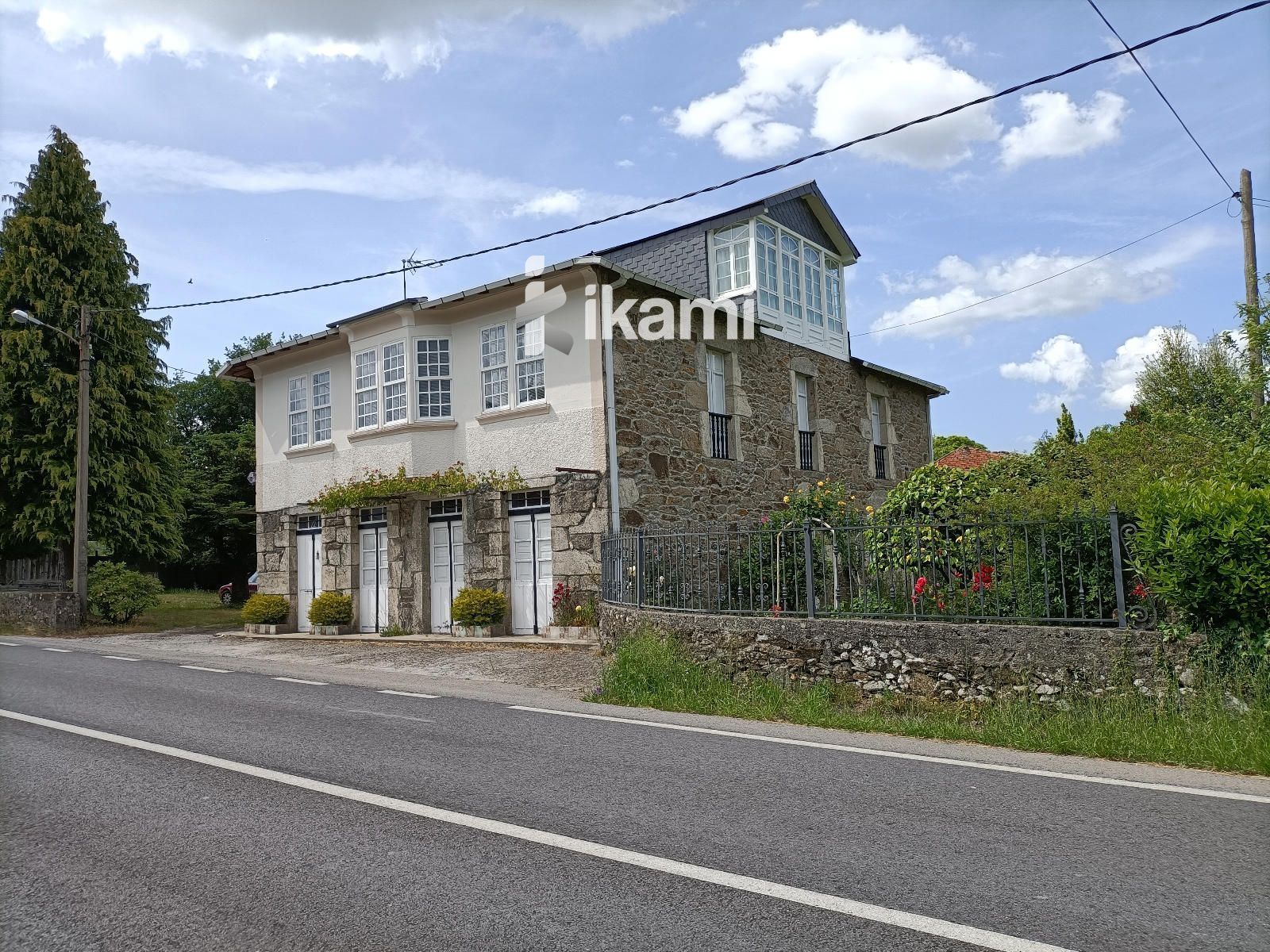 Vista exterior de Casa o xalet en venda en Vilalba amb Calefacció, Jardí privat i Parquet