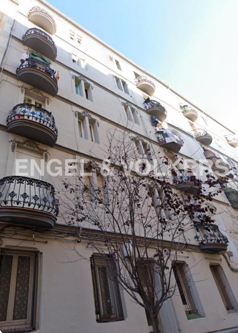Exterior view of Building for sale in  Barcelona Capital