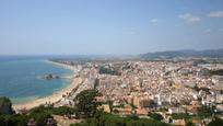 Vista exterior de Casa o xalet en venda en Blanes amb Traster