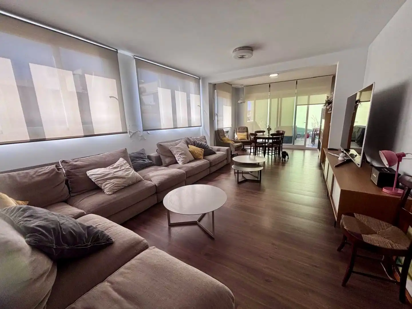 Wohnzimmer von Dachboden zum Verkauf in  Madrid Capital mit Klimaanlage, Terrasse und Balkon