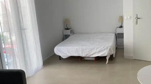 Foto 3 de Estudio de alquiler en Calle Calle Teniente Salvio Ravassa, 3, Carranque - Haza Cuevas, Málaga Capital