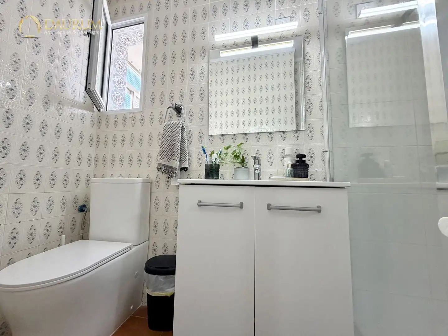 Bathroom of Flat for sale in Massanassa  with Terrace, Storage room and Furnished
