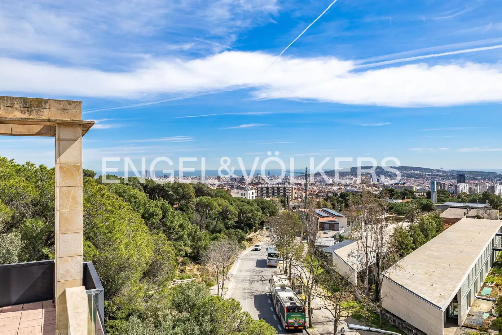 Vista exterior de Casa o chalet en venta en Barcelona con Aire acondicionado, Calefacción y Jardín privado
