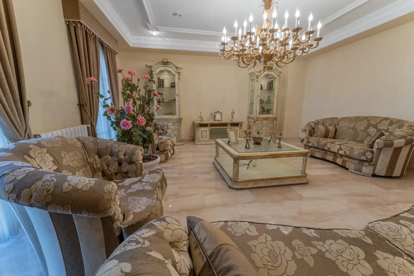 Sala de estar de Casa o chalet en venta en Huesa con Aire acondicionado, Calefacción y Trastero