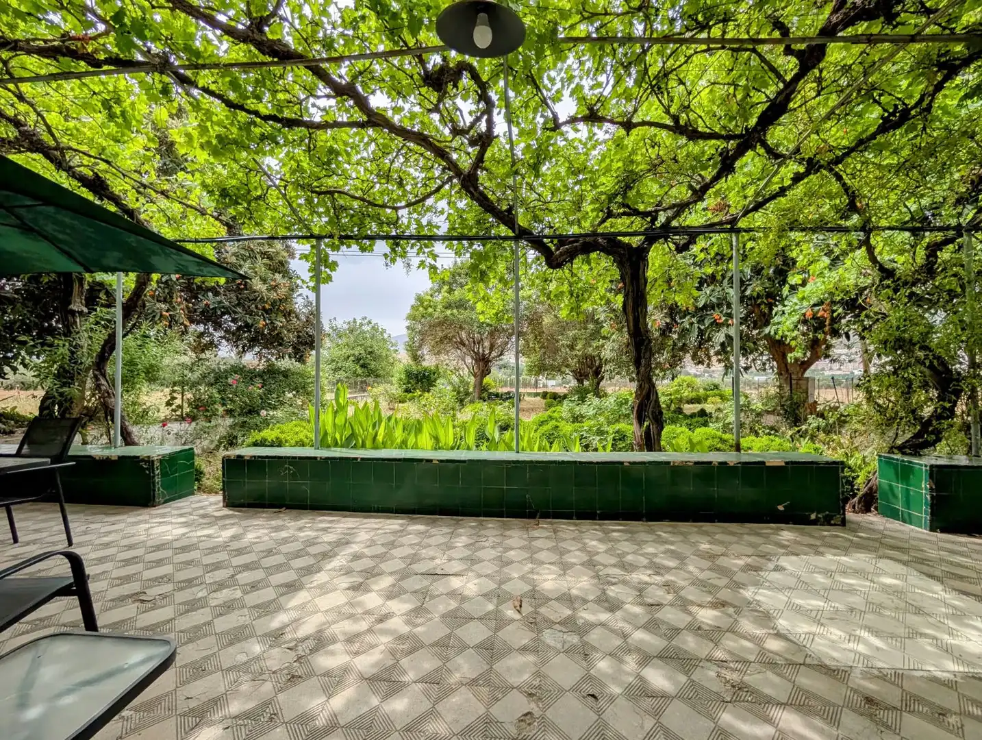 Terrassa de Casa o xalet en venda en Loja amb Aire condicionat, Calefacció i Jardí privat