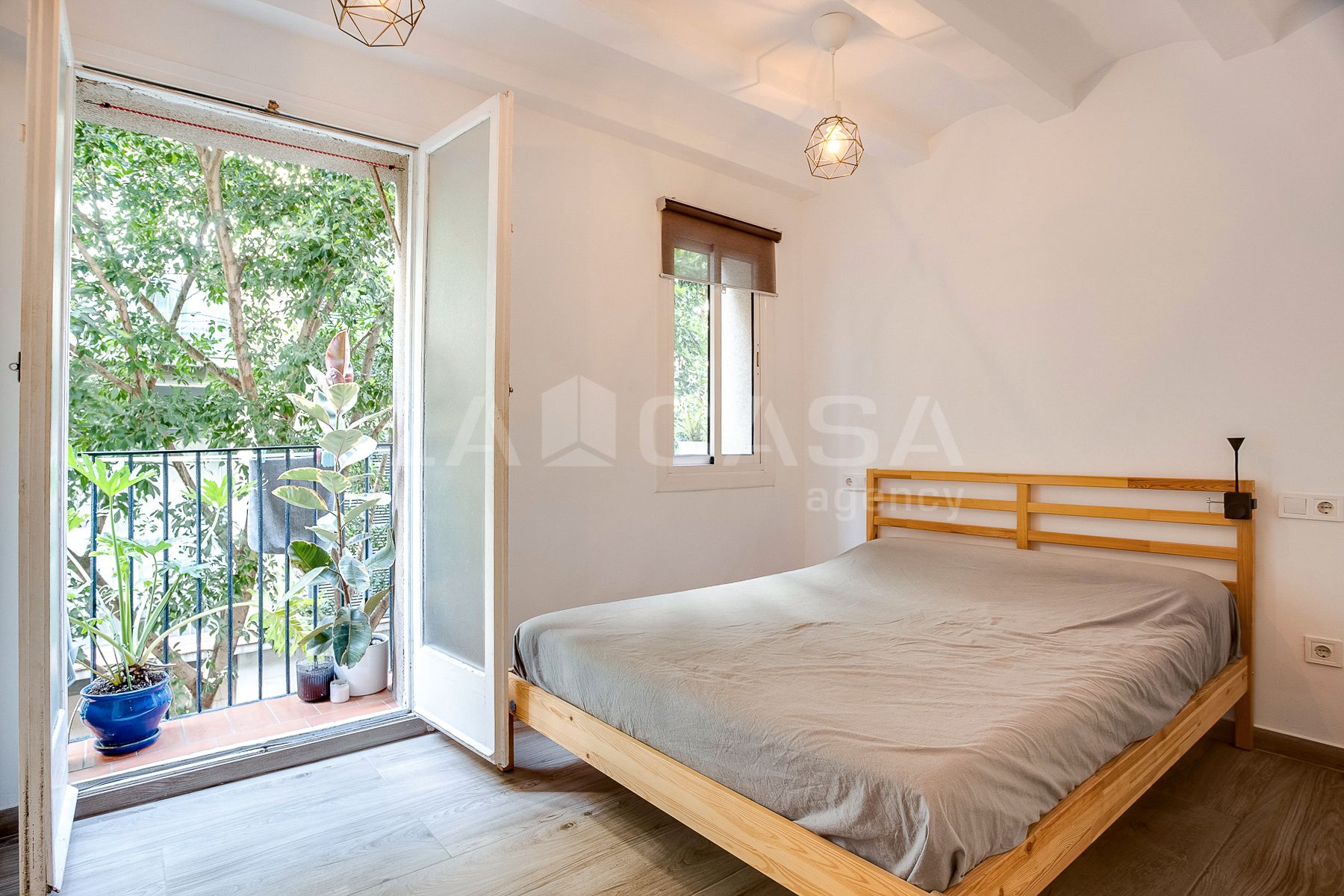 Bedroom of Flat for sale in  Barcelona Capital