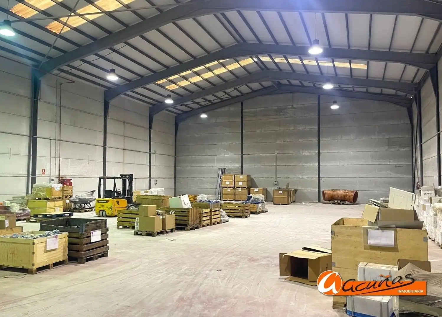Nau industrial en venda a Mollina