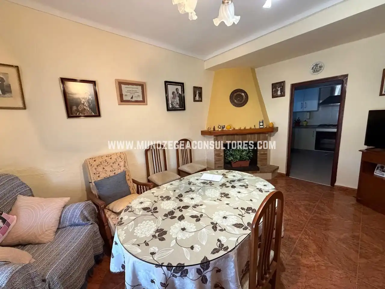 Casa con jardín en venta en Huertas Bajas de Cabra, imagen 2