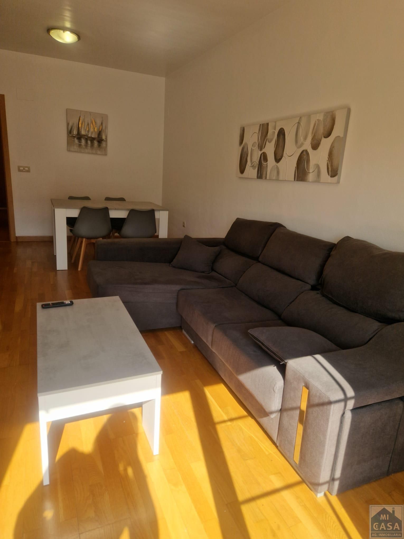 Sala d'estar de Pis en venda en Mérida amb Aire condicionat, Calefacció i Terrassa