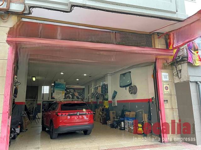 Local comercial en Alquiler en Leonardo Rucabado en Centro