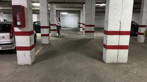 Foto 2 de Garaje en venta en Avenida Ramón y Cajal, El Plantinar – Avda. La Paz - El Juncal, Sevilla Capital