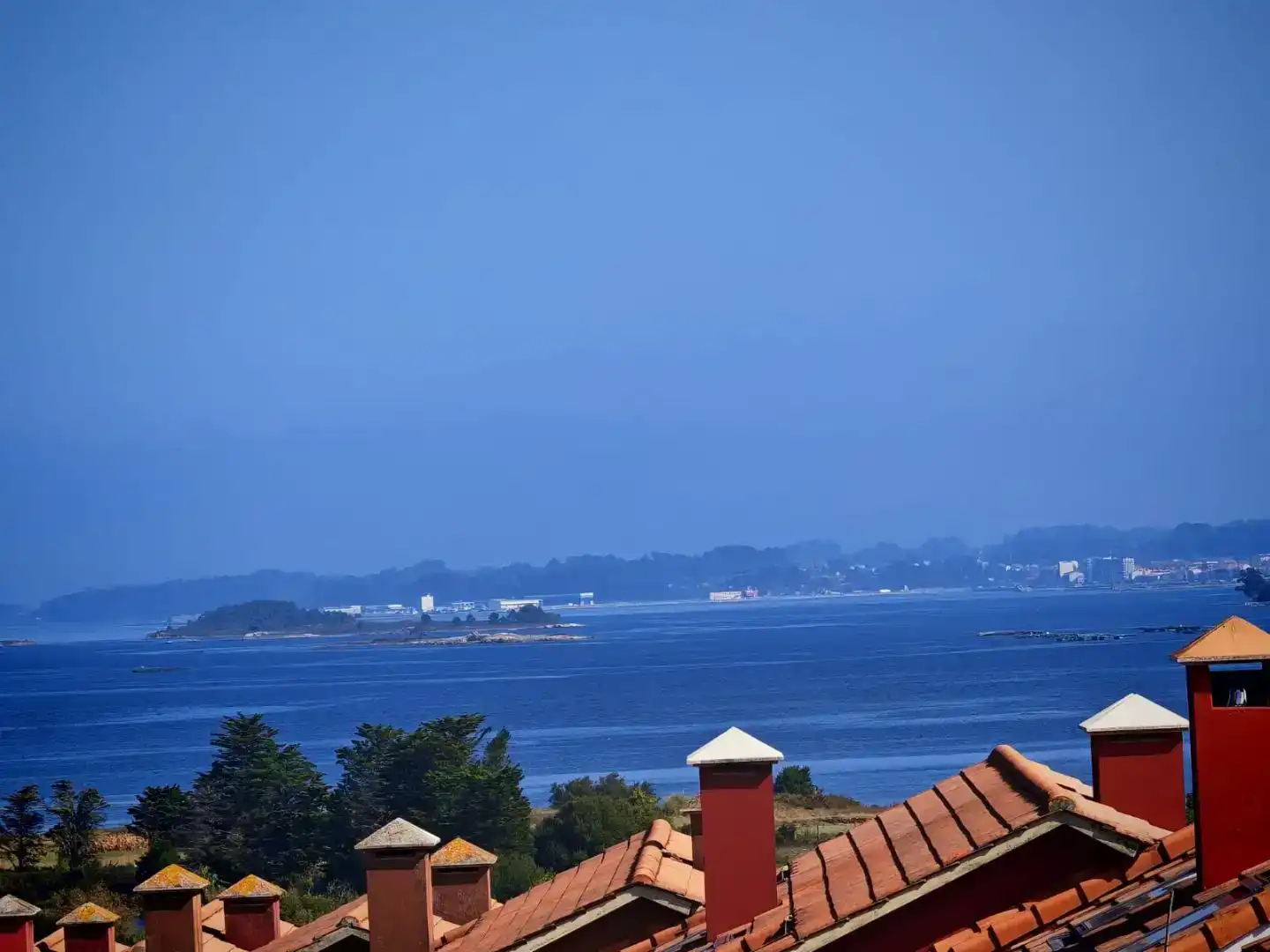 Vista exterior de Casa o chalet en venta en Sanxenxo